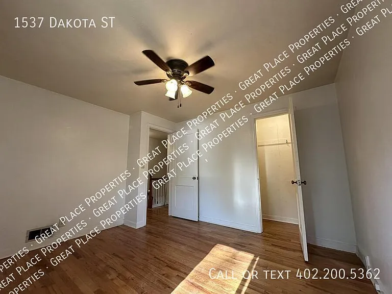 1537 Dakota St — Photo 12