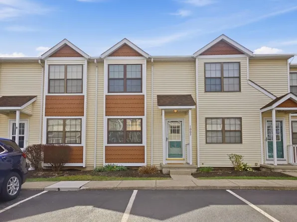 1005 Syracuse Ln #5D, Westerville, OH 43081