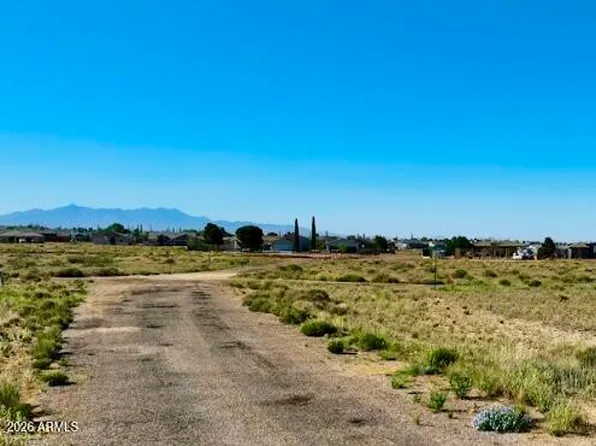 10418 Wood Camp Dr #Drive3776, Kingman, AZ 86401
