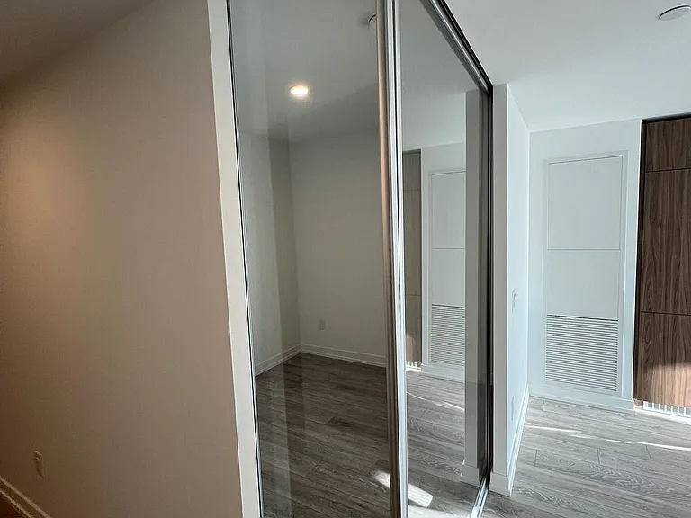 1100 Sheppard Ave W #1115 — Photo 17