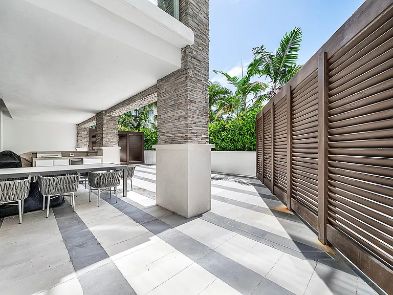 220 SE Mizner Blvd #205 — Photo 5