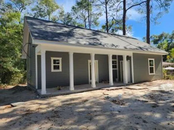 407 Shoreline Dr, Tallahassee, FL 32305