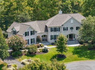 1427 Wynhurst Ln, Vienna, VA 22182