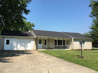 211 Shepherd Dr, Chesterfield, IN