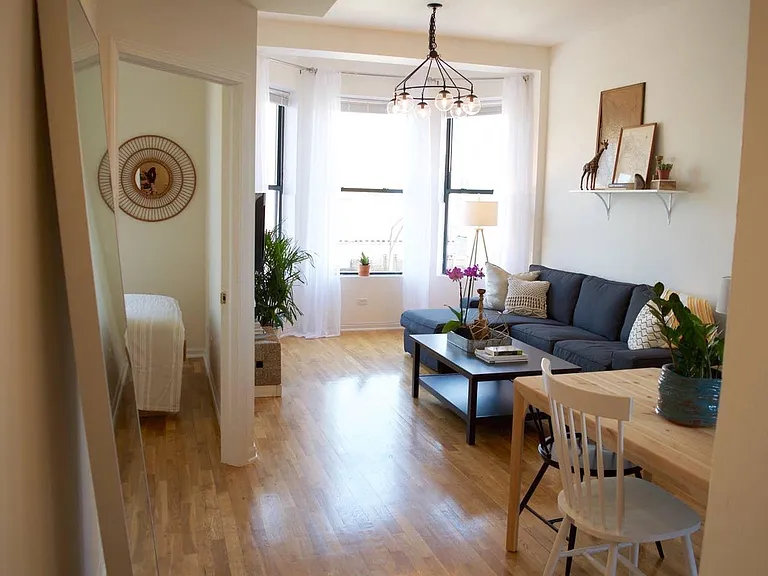 944 N Orleans St #203 — Photo 7