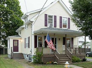 34 Mason St, Warren, RI 02885