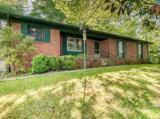 1307 Rock Rose Rd, Bristol, TN 37620