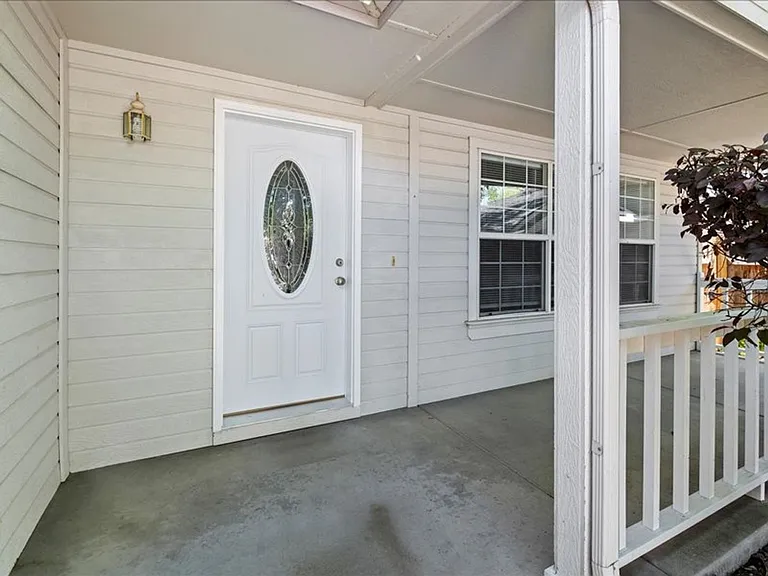 14180 W Chadford Dr — Photo 4