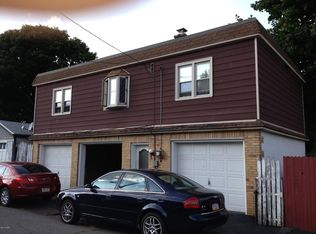 E Chapel St, Hazleton, PA 18201
