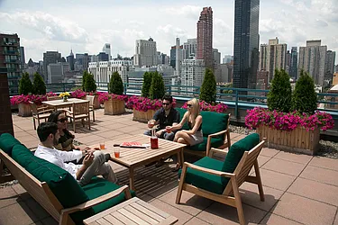 Rented by Manhattan Park