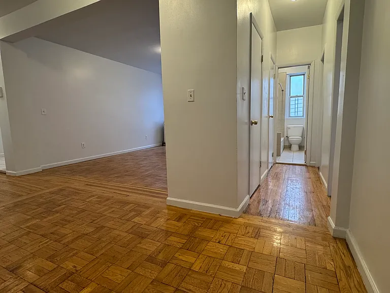 3451 Knox Pl #4B — Photo 12