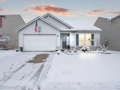 8564 Fox River Dr, Fowlerville, MI, 48836