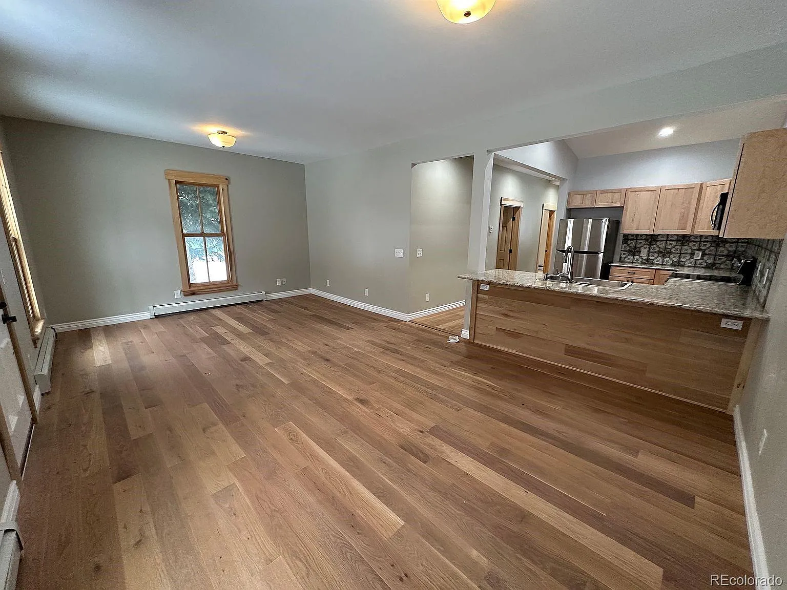 2 bed, 1.0 bath, 780 sqft, $1,800 — Photo 4