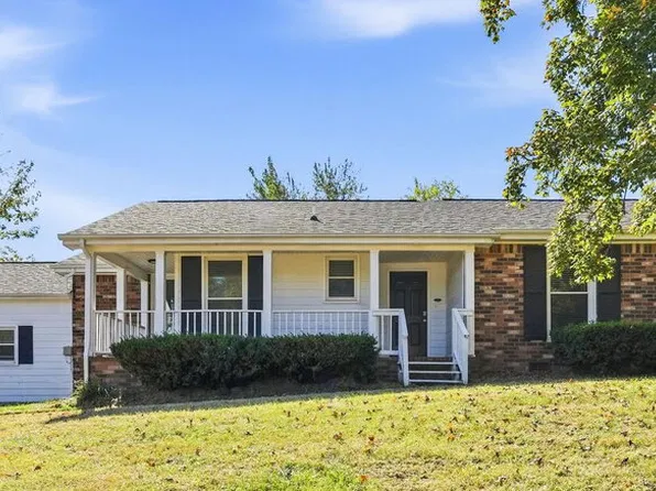 104 Post Oak Rd, Hendersonville, TN 37075