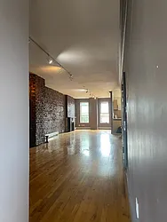 Rented by BR Edwards Associates Inc