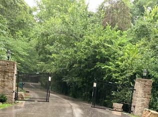 3503 Hawthorne Ridge Dr, Eureka, MO 63025