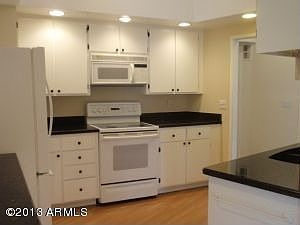 4th image of 1414 E Garnet Ave