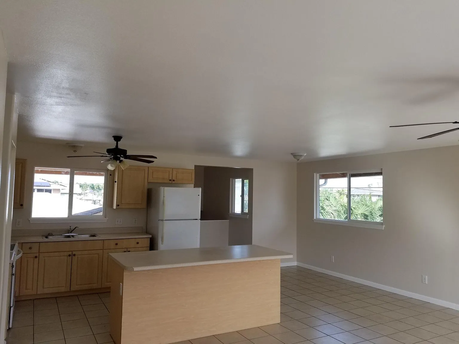 528 Halela St — Photo 2