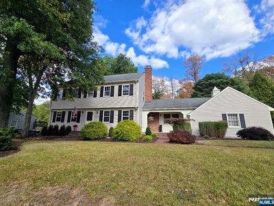 300 Merrywood Dr, Wyckoff, NJ, 07481