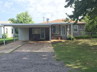 512 E Ridgewood St, Shawnee, OK 74801