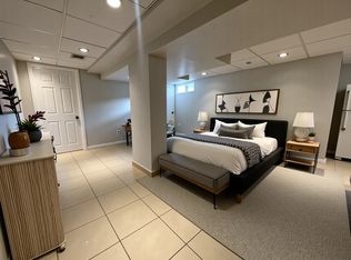 138 Ray St S #BASEMENT, Hamilton, ON L8P3W3