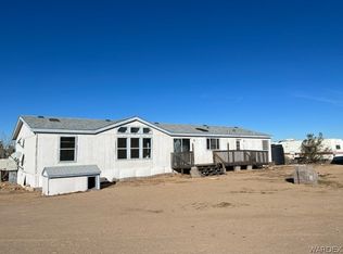 17310 Sundance Kid Rd, Yucca, AZ 86438