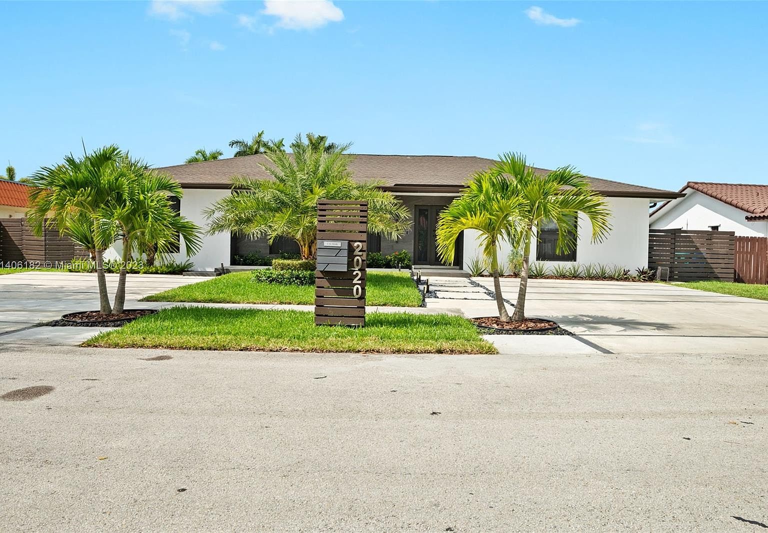 2020 NE 208th St, Miami, FL 33179 Zillow