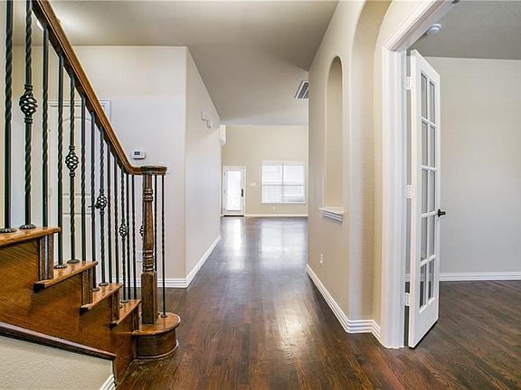 3rd image of 13959 Valley Mills Dr