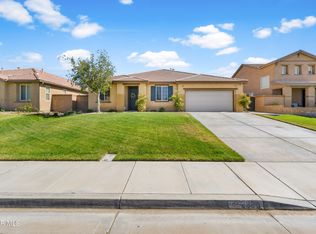 2366 Driftwood Dr, Rosamond, CA 93560