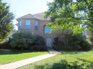 5608 Bay Club Dr, Arlington, TX 76013