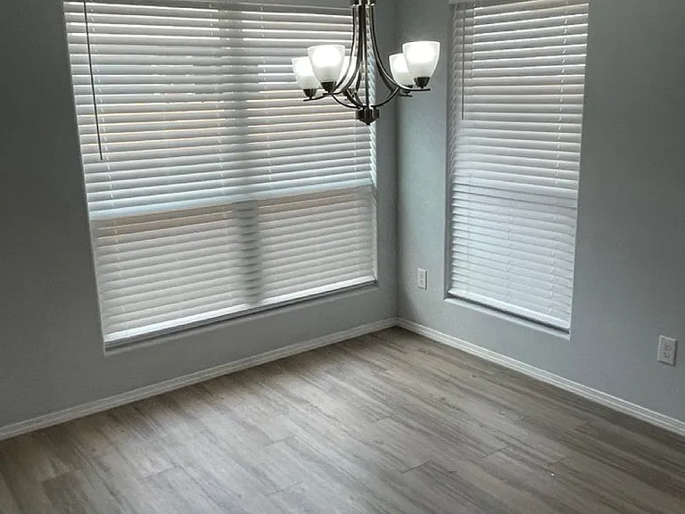 1641 Wrigley Dr — Photo 5
