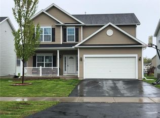 16 Brentford Ter, Rochester, NY 14612