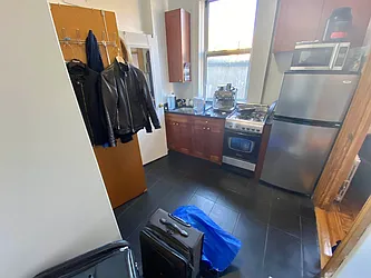 Rented by J PRESTON AND ASSOCIATES INC