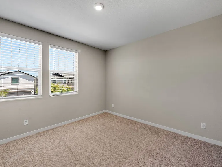 3012 Endsley Ave — Photo 31