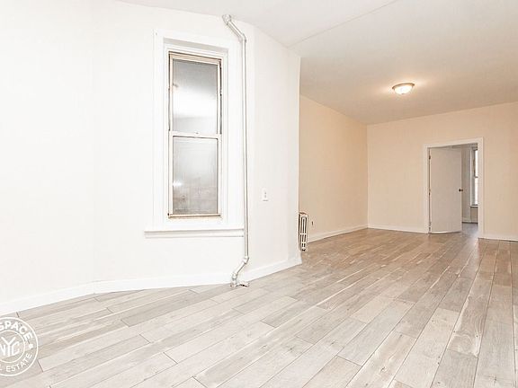 2nd image of 790 Madison St #6C