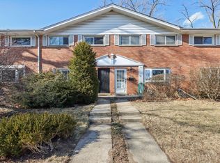 414 Skokie Ct #414, Wilmette, IL 60091