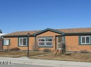 528 Newport Plz, East Wenatchee, WA 98802