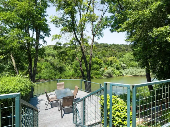 2241 N Fitch Mountain Road, Healdsburg, CA 95448