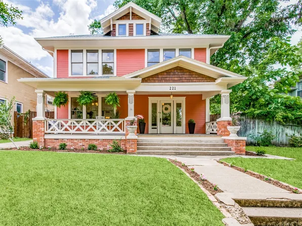 221 S Edgefield Ave, Dallas, TX 75208