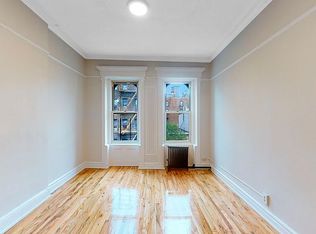 380 S 3rd St #4A, Brooklyn, NY 11211