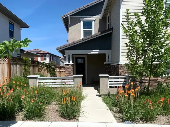 73 E Cataldi Ave, Mountain House, CA 95391