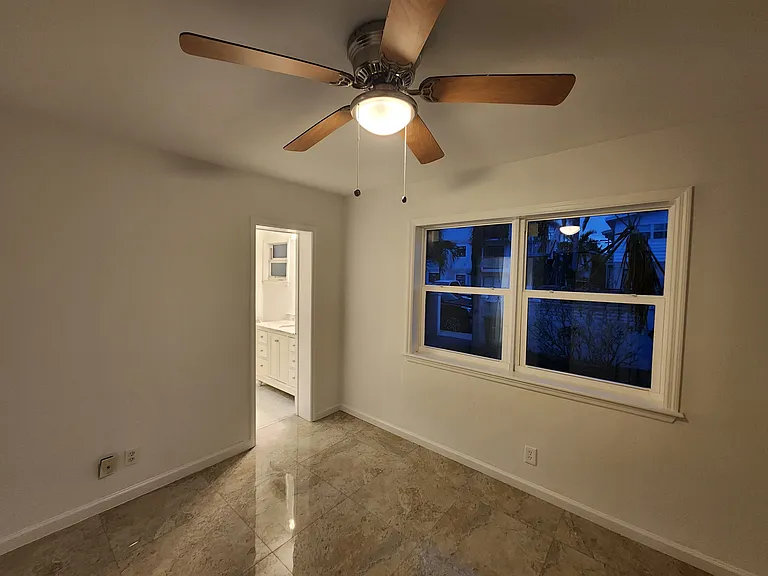 1712 Josephine St #1 — Photo 18