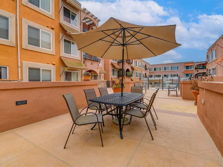 840 Turquoise St #111 — Photo 19