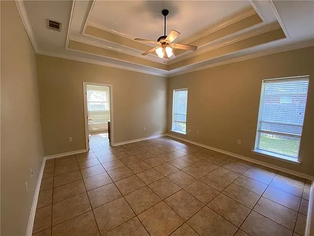 35 New Canaan Hills Ct — Photo 11