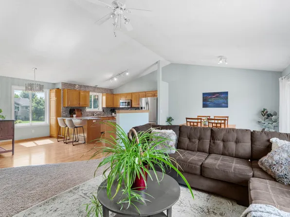 18566 96th Pl N, Maple Grove, MN 55311
