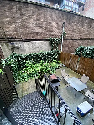 Rented by Bond New York | media 24