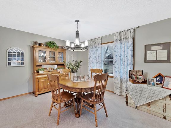 4th image of 4372 N Eagle Lake Ct