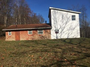 1287 Wolfe Run Rd, Belleville, WV 26133