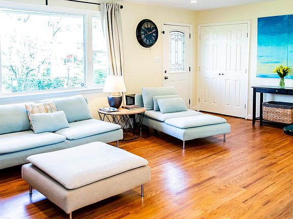 Living room with lots of natural light.
