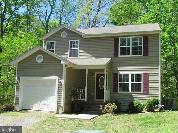 92 Declaration Dr, Montross, VA 22520